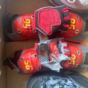 Shin pads and gloves